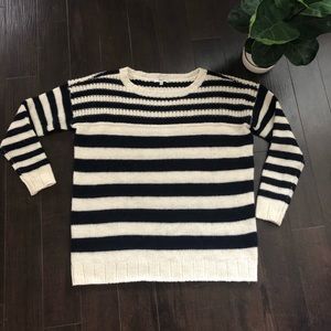 🍁🍂 Madewell navy & white striped sweater